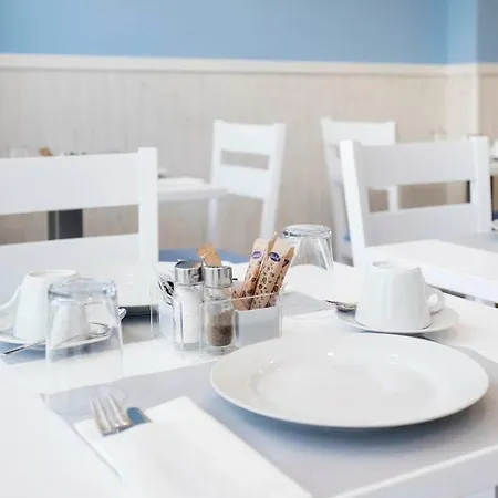 ゲストハウス Madalena セデイラ