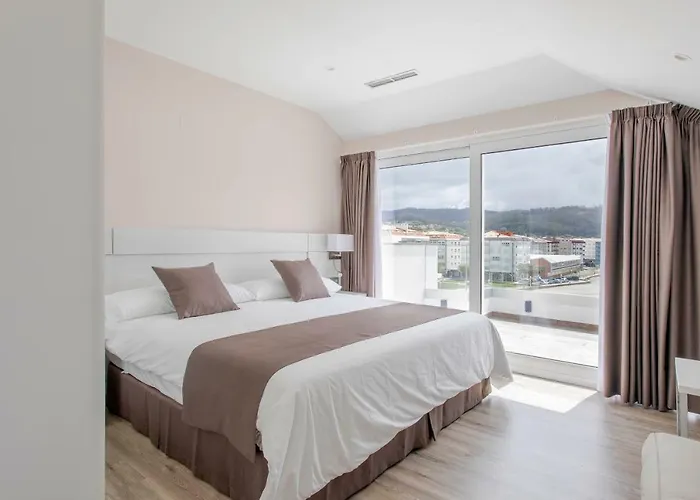 Madalena Konukevi Cedeira